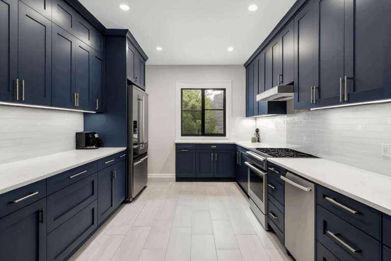 Parallel Kitchen
Two facing countertops that create an efficient work triangle, perfect for compact homes with limited width.READ MORE